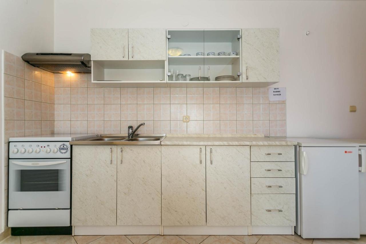 Apartmani Luka Kornić 외부 사진